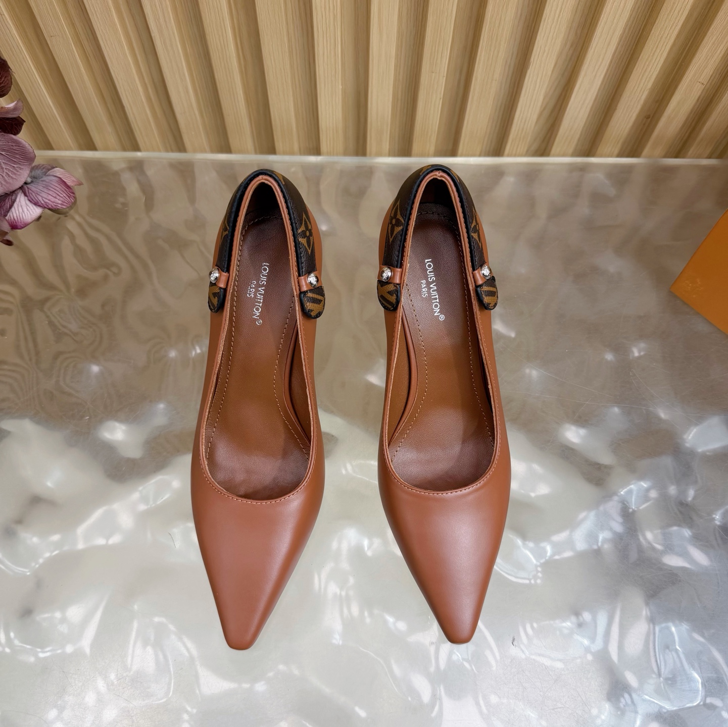 Women's high heels
